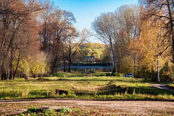 Одно из лучших мест Владимирской области для встречи с осенью – усадьба Храповицкого 